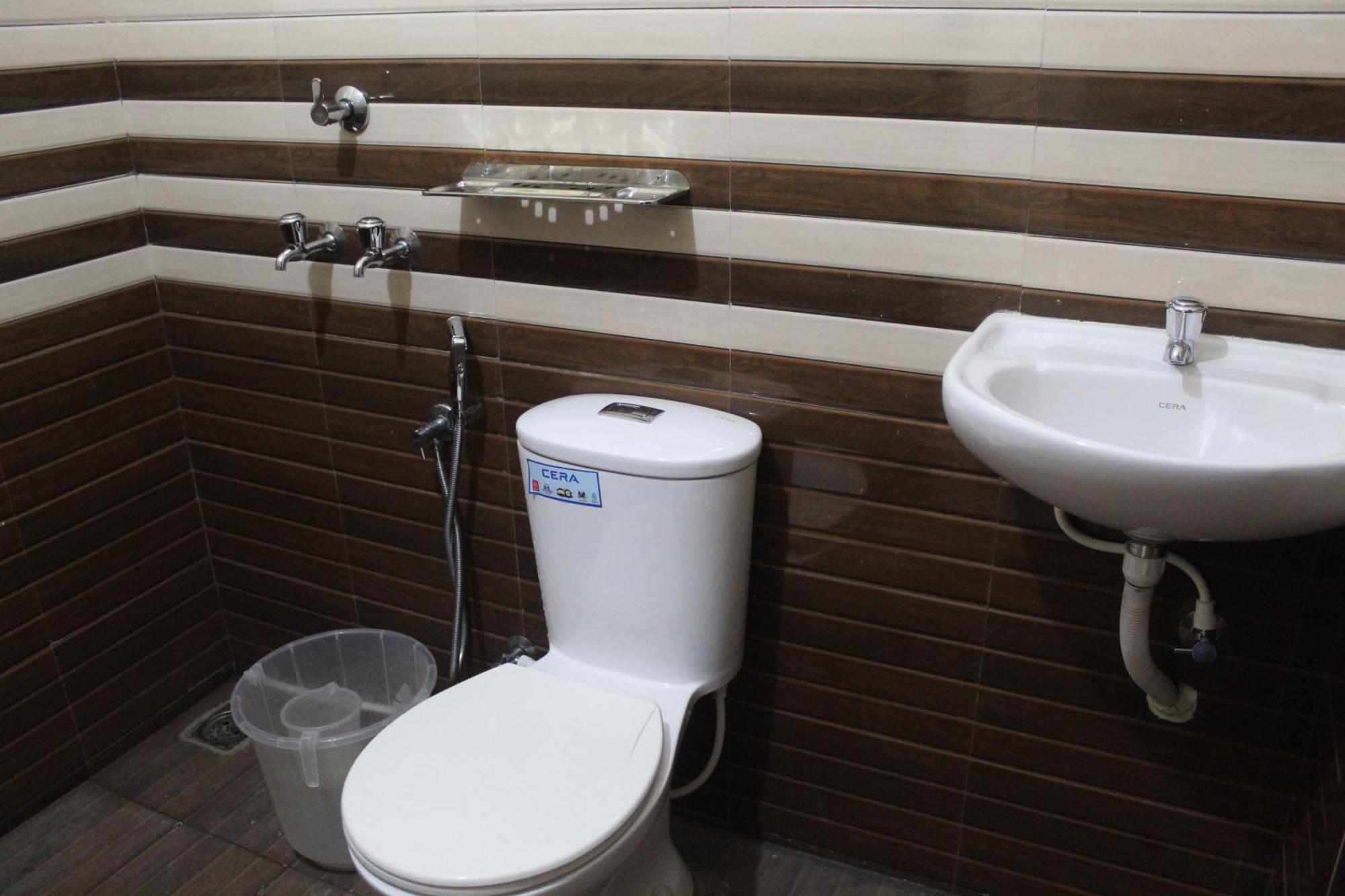Anna Hotel Thiruvananthapuram Exteriér fotografie