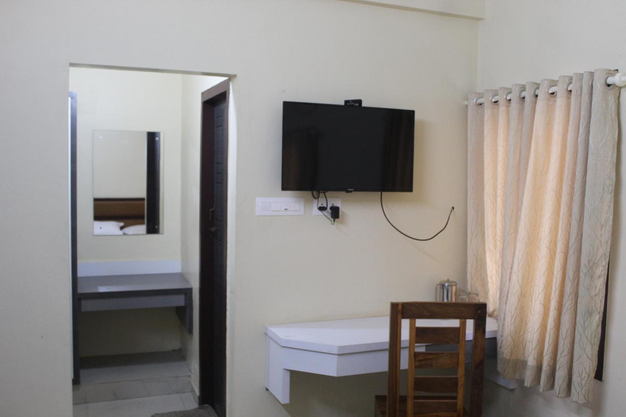 Anna Hotel Thiruvananthapuram Exteriér fotografie